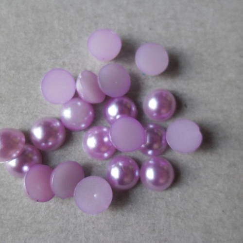 X 50 demi-perles de couleur mauve nacré à coller en acrylique de 6 mm 