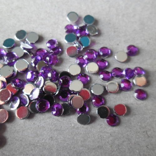 X 100 strass acrylique de couleur violet à coller 3 mm 