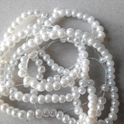 X 20 perles rondes nacré blanche en verre 4 mm 