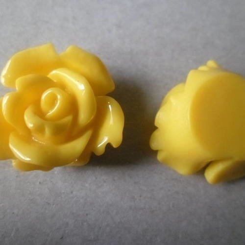 X 2 camées motif forme fleur rose couleur jaune en résine 20/22 mm 