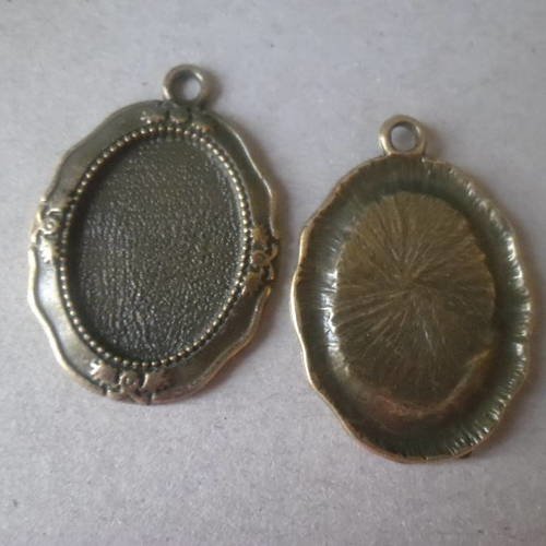 X 1 support pendentif camée motif bronze antique ovale 40 x 27 mm