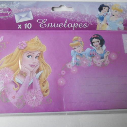 10 grandes enveloppes représentant les princesses 21,5 x 10,5 cm