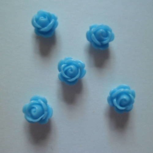 10 fleurs de couleur bleu en résine pour embellissement 10 mm