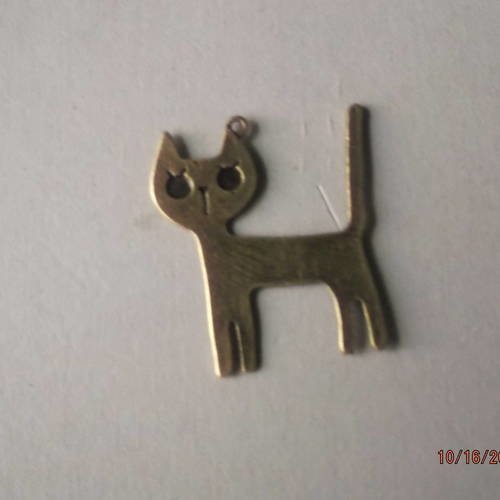 1 pendentif chat adorable bronze 45 x 37 mm 