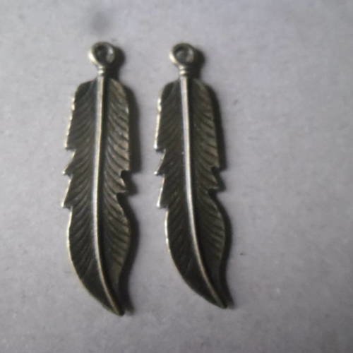 X 3 breloques/pendentifs en forme de plume couleur bronze 46 x 11 mm 