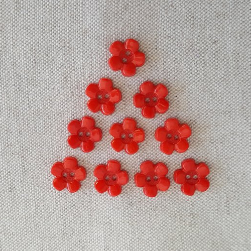 Boutons fleurs rouge 15mm + 2 offerts
