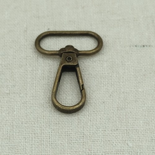 Mousqueton en métal pivotant 25 mm bronze