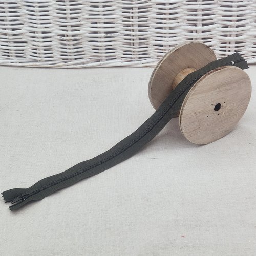 Fermeture vert kaki 30 cm