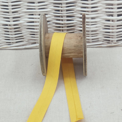 Biais uni jaune ocre