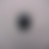 Bouton noir à pois blanc, diamètre 20 mm, vendu par lot de 4 boutons (bo-2357)
