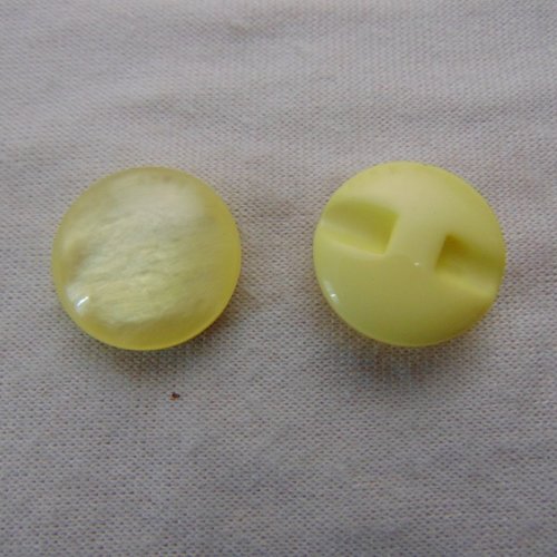 Bouton jaune, diamètres de 13 à 21 mm, vendu par lot de 4 boutons (bo-2494)