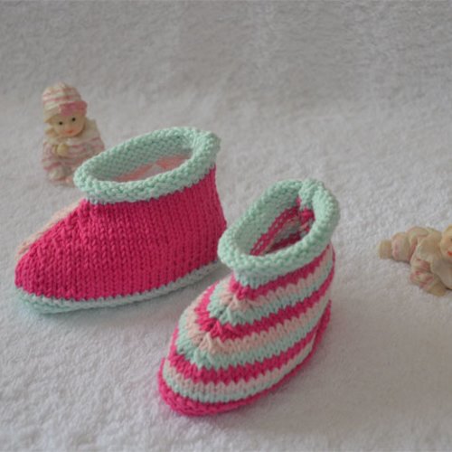 Chaussons en coton roses/verts clairs fantaisies pour petite fille 3/6 mois
