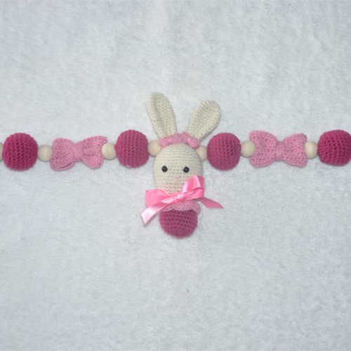 Chaîne de poussette "petit lapin" pour petite fille