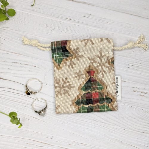 Pochon cadeau en tissu réutilisable pour noël, papier cadeau écoresponsable et écologique - taille xs