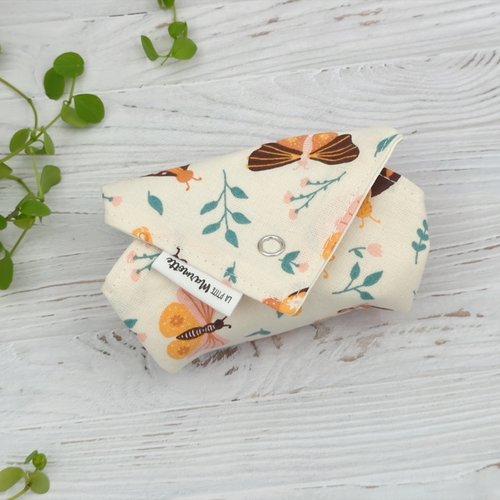 Pochette wrap imperméable pour transporter son savon ou shampooing solide