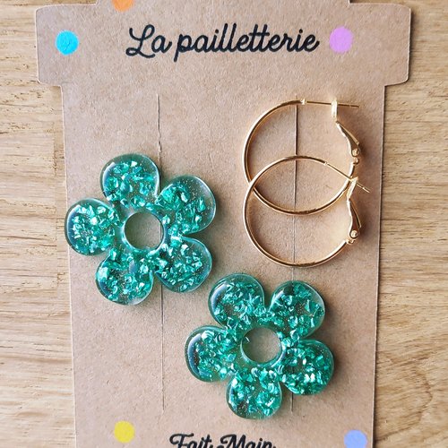 Boucles d'oreilles pampilles fleurs  en résine - fait main