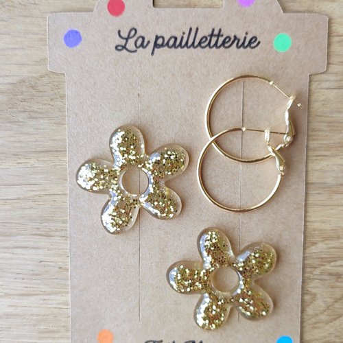 Boucles d'oreilles pampilles fleurs  en résine - fait main