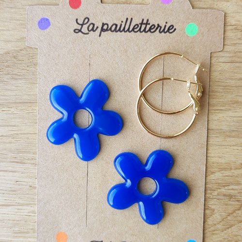 Boucles d'oreilles pampilles fleurs  en résine - fait main