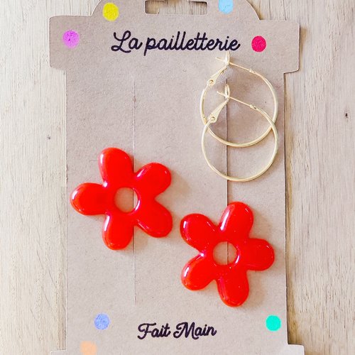 Boucles d'oreilles pampilles fleurs  en résine - fait main
