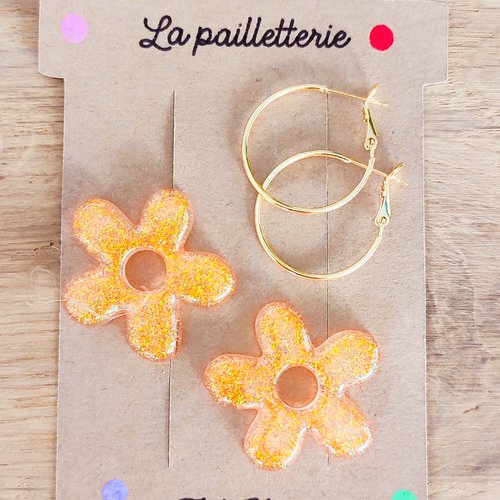 Boucles d'oreilles pampilles fleurs paillettées  en résine - fait main