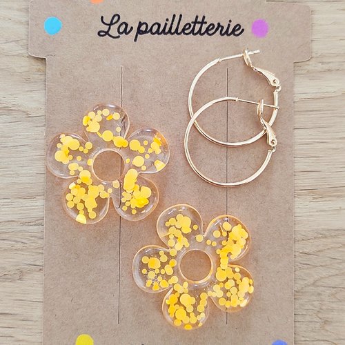 Boucles d'oreilles pampilles fleurs en résine - fait main