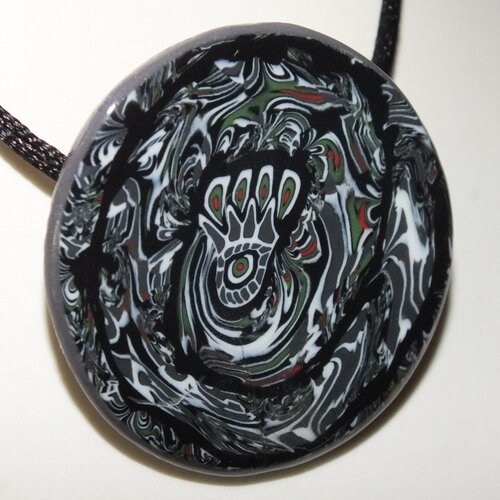Collier à l’œil incas