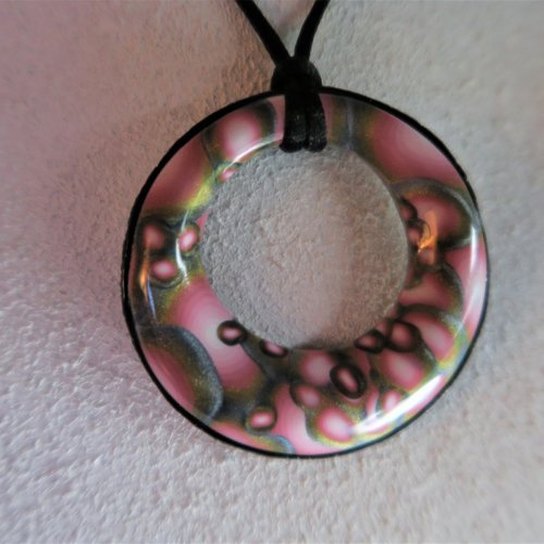 Collier anneau attache-lunettes