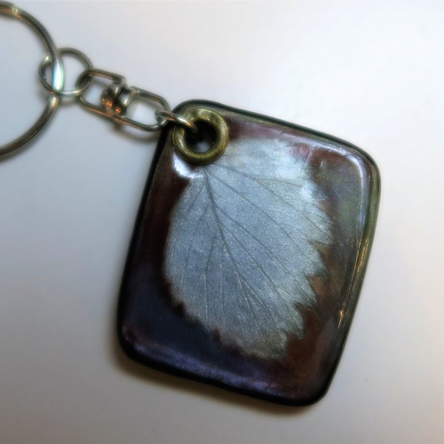 Porte-clé feuille argent