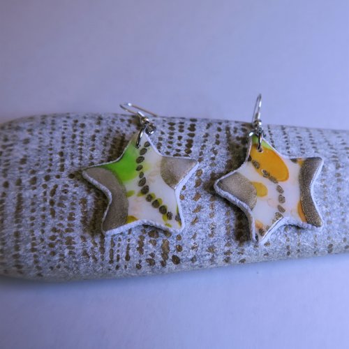 Boucles d'oreilles étoile