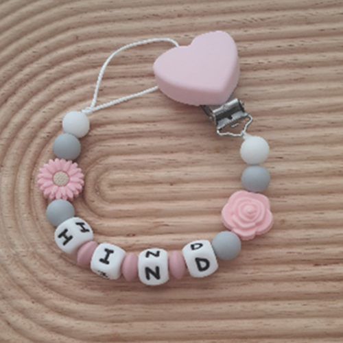 Attache tétine personnalisée fille