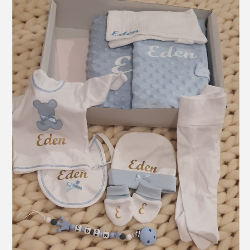 Coffret naissance personnalisé, set de pyjamas bébé naissance, 9 articles, personnalisés