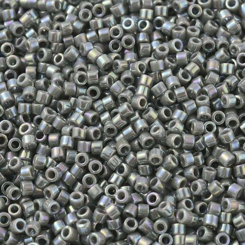 11/0, perles miyuki delica gris irisé. 5 grammes. n°0168