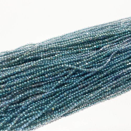 2,5 mm. perles verre facettes bleu gris brillant. env 155 p