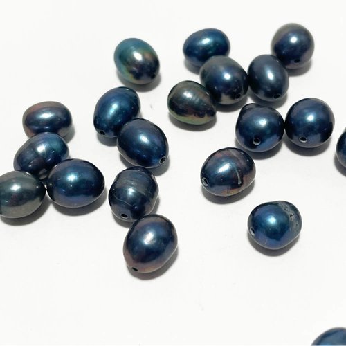 8-9 mm. 10 perles eau douce naturelles. anthracite