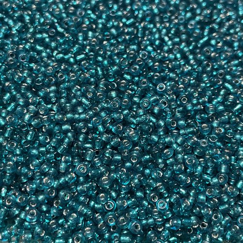 225 g. 2 mm, perles de rocaille, vert d'eau.