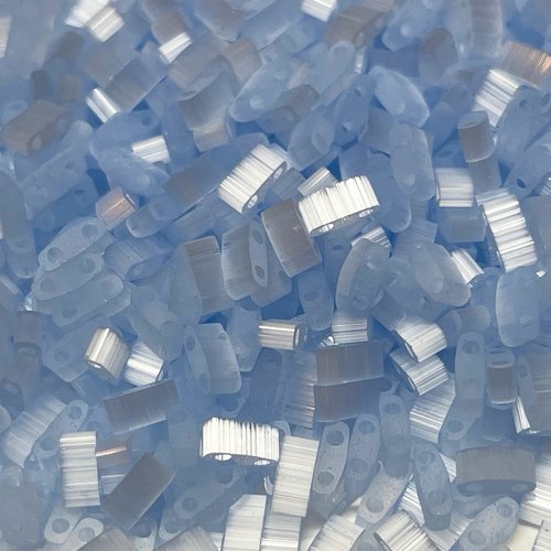5 g, perles half tila beads, bleu pastel soie 2562-1