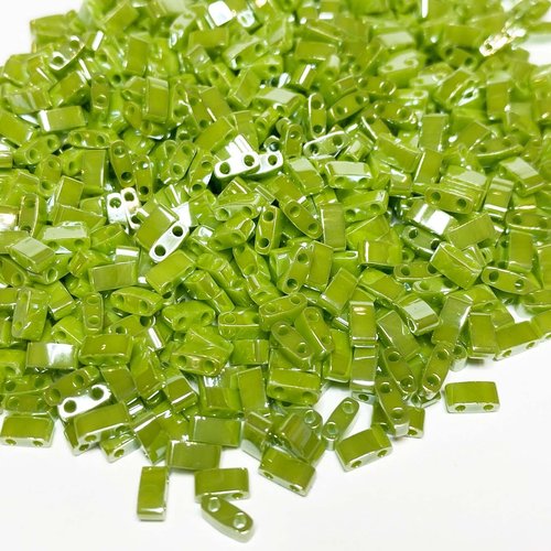5 g, half tila beads, vert chartreuse brillant. 5*2,3*1,9 mm