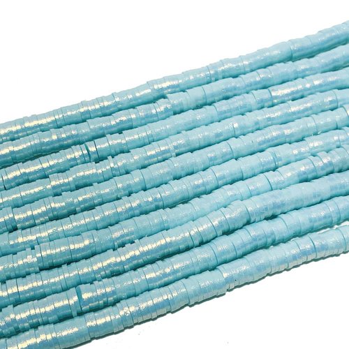 6 mm. perles heishi polymère bleu nacré. fil de 40 cm