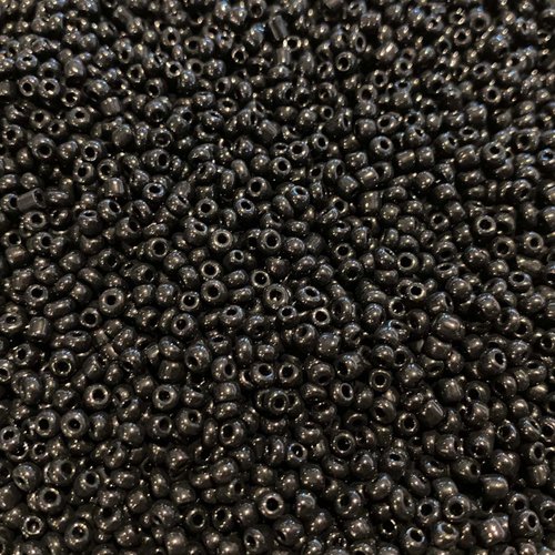 3 mm, 30 g. perles de rocailles, noir brillant. grade a