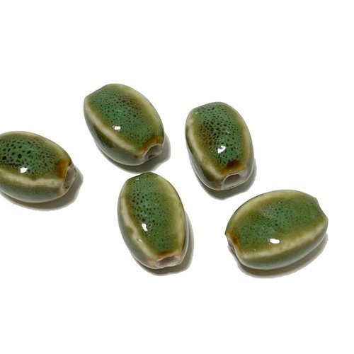 14 mm. perles olive, céramique. kaki