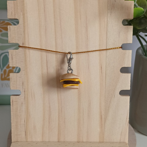 Charms hamburger