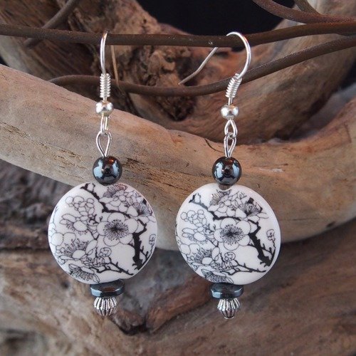 Boucles d'oreille porcelaine "encre de chine" 