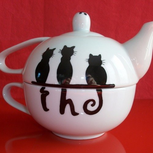 Théière égoïste en porcelaine de limoges pour gaucher " chats noirs thé " 