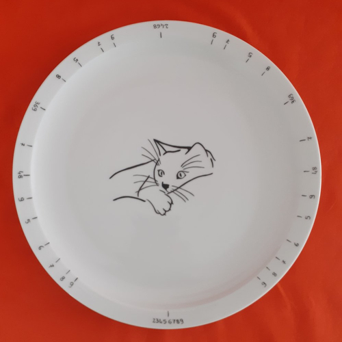 Plat à tarte diviseur en porcelaine "chat qui dort"