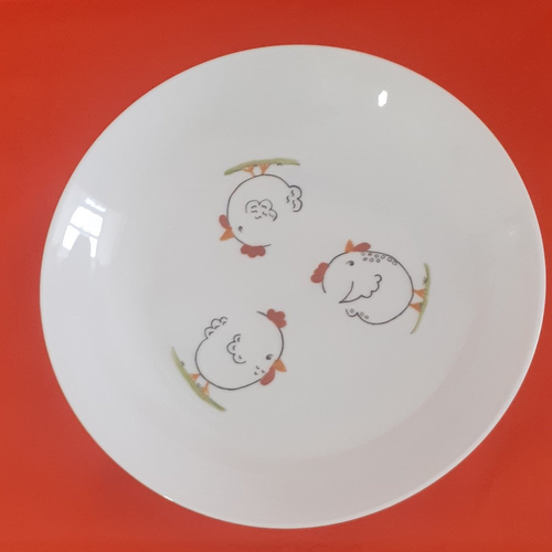 Assiette enfant personnalisable en porcelaine "3 p'tites poules".