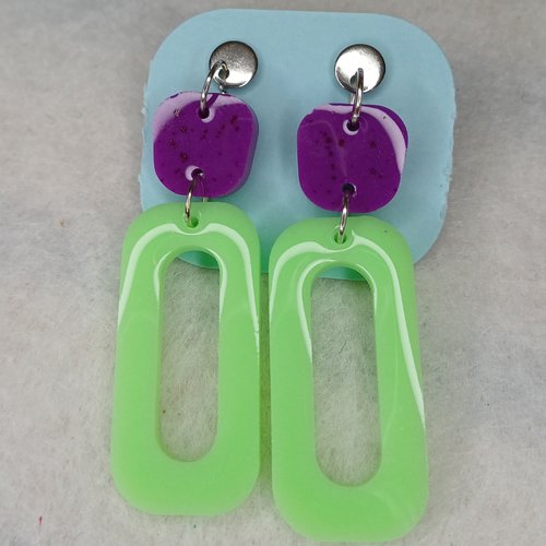 Boucles d'oreilles colorées en résine