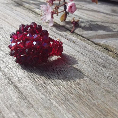 Bague perles cristal swarovski rouge Bague perles cristal swarovski rouge