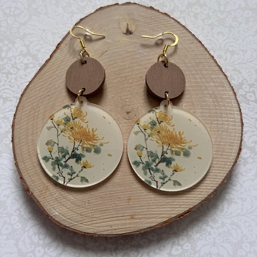 Boucles d'oreilles bois et acrylique fleurs jaunes