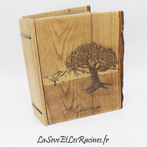 Album photo en bois de châtaignier personnalisé - arbre paysage