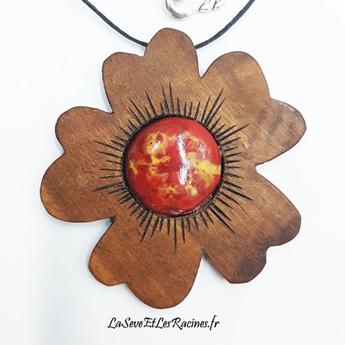 Collier en bois et ceramique rouge jaune